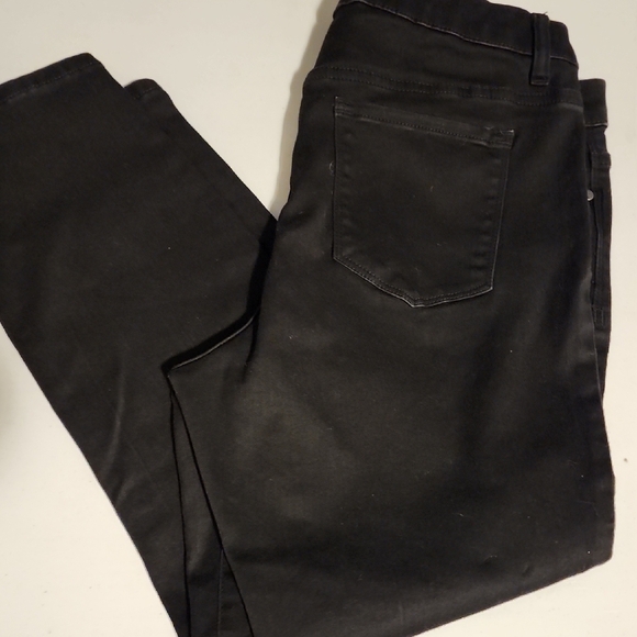 Vera Wang Black Capris In Size 14 - Picture 1 of 6